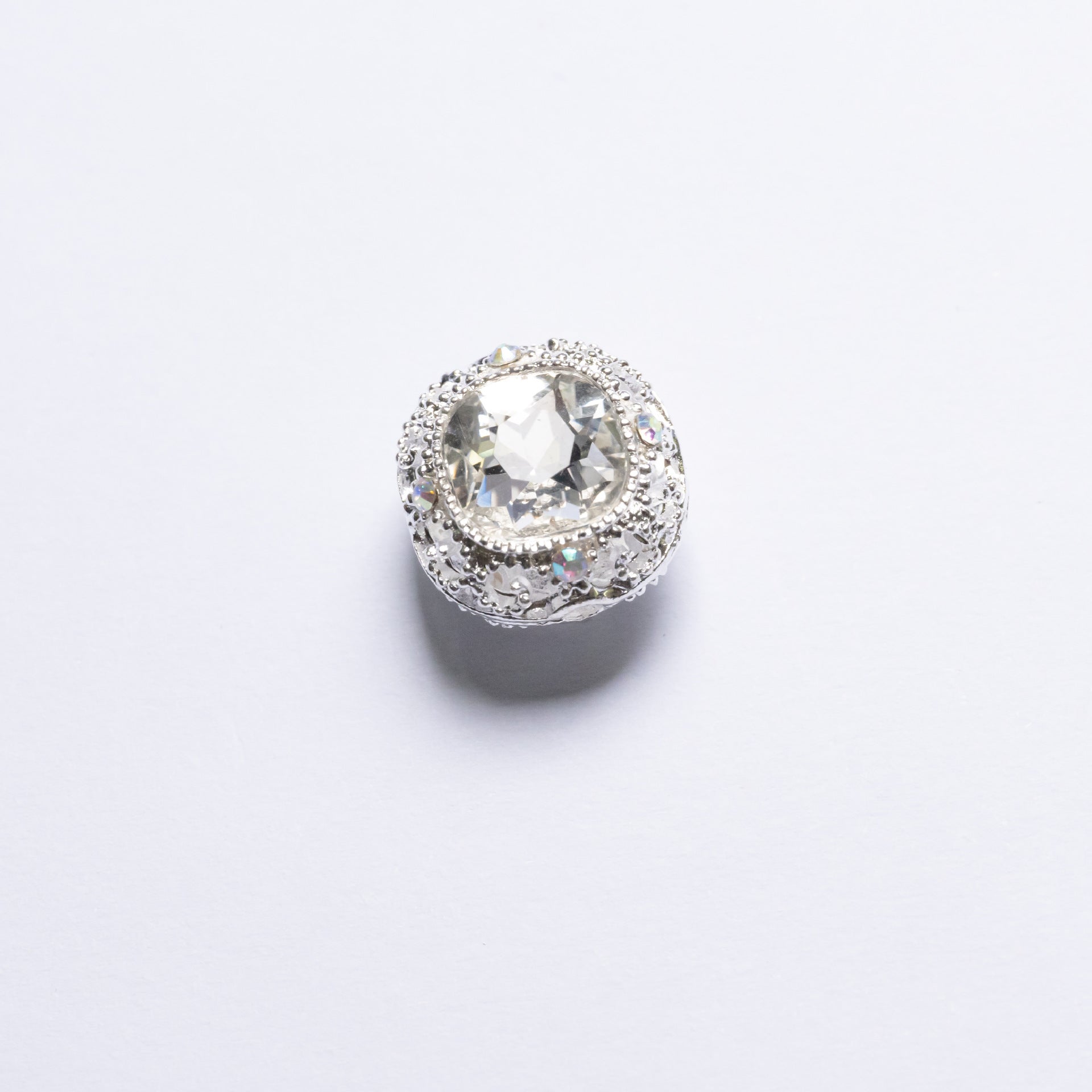 Wholesale 20pcs Alloy Crystal Western Princess Series Straight Hole Multi-color Optional Aperture 2.0mm Diy Mobile Phone Chain Bag Chain Pen